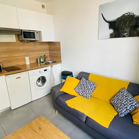 Super Appartement: Proche De La A Golfe Juan *
